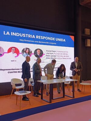 Declaración conjunta contra&nbsp;la insostenibilidad del modelo de ultra fast-fashion en Europa